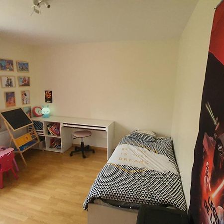 فيلا ماني لو أونغرفي Beautiful House 5 Mn Disneyland المظهر الخارجي الصورة